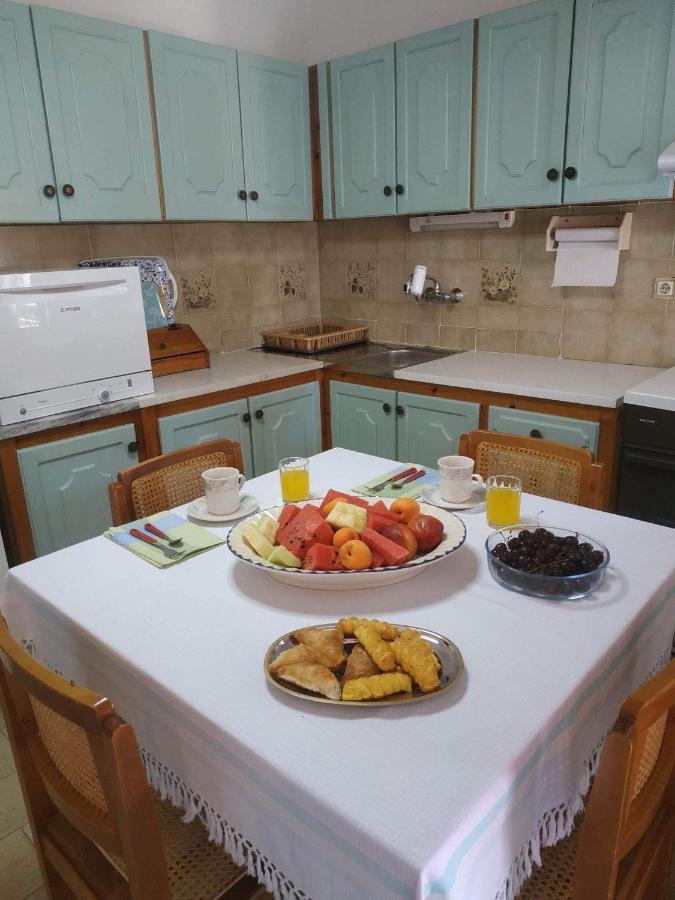 Ivonnis Garden Villa Mesimvria  ภายนอก รูปภาพ