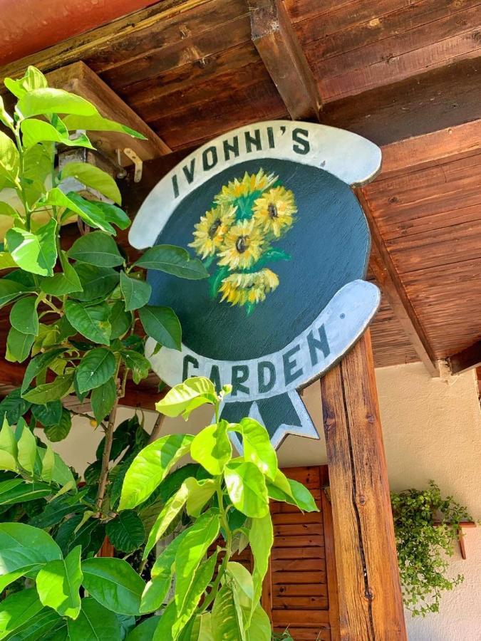 Ivonnis Garden Villa Mesimvria  ภายนอก รูปภาพ