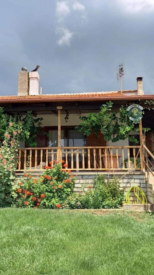 Ivonnis Garden Villa Mesimvria  ภายนอก รูปภาพ
