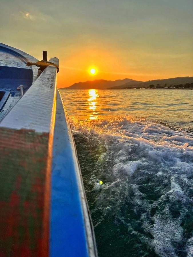 Ivonnis Garden Villa Mesimvria  ภายนอก รูปภาพ