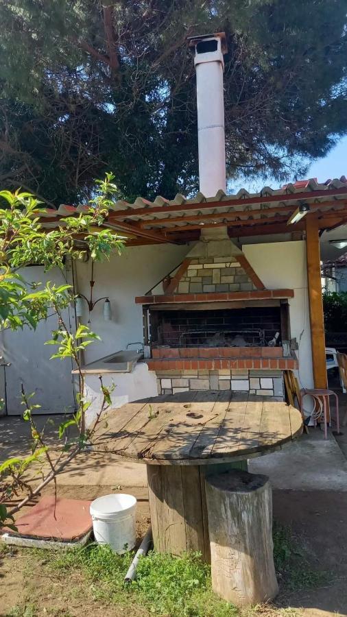 Ivonnis Garden Villa Mesimvria  ภายนอก รูปภาพ