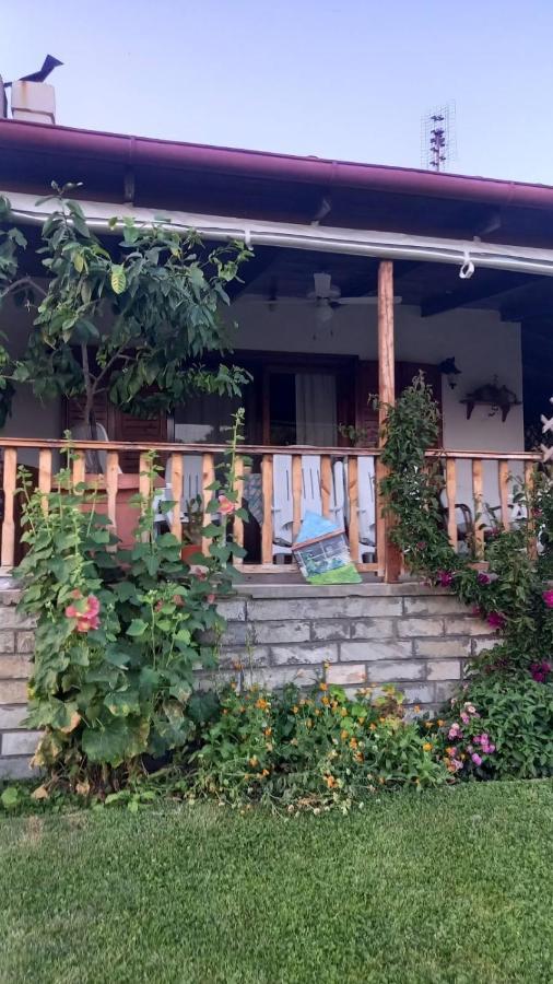 Ivonnis Garden Villa Mesimvria  ภายนอก รูปภาพ